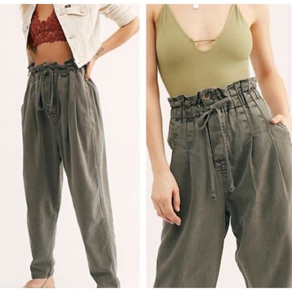 Free People Margate Sz XS Pleated Paper Bag Baggy High Waisted Trousers Green - Picture 2 of 12